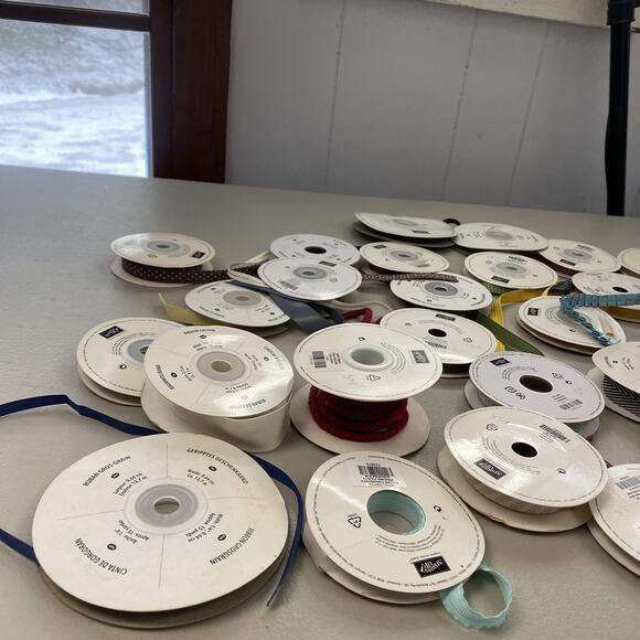Stampin' Up! Ribbon Spool Lot Multicolor Styles Cardmaking Scrapbook Craft - Picture 10 of 15